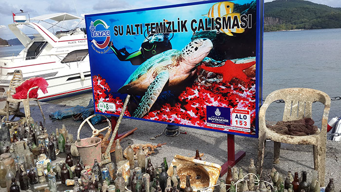 Denizaltı temizlik çalışmaları devam ediyor
