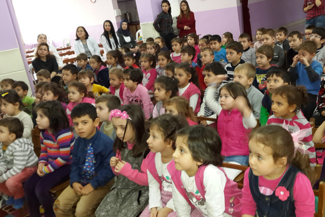 Çevre eğitimleri hızla devam ediyor