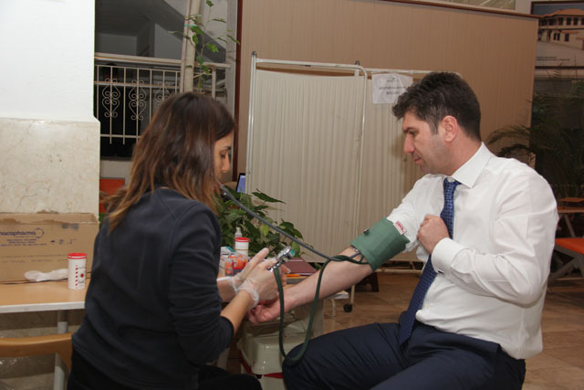Burdur Belediyesi’nden Kızılay’a kan desteği