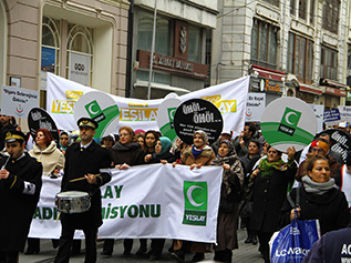 Sigarasız bir dünya için yürüdüler