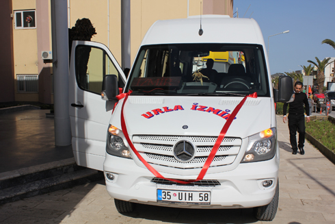 Türkiye'nin ilk engelli minibüsü Urla'da