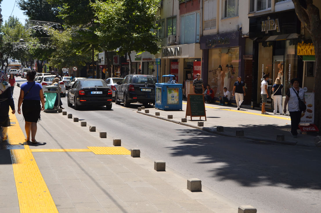 Kaldırımlar Şimdi Daha Güvenli