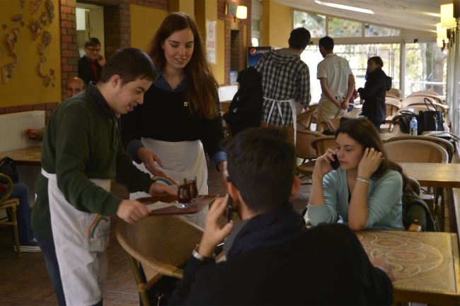 Gökkuşağı Kafe'de Empati Günleri Başladı