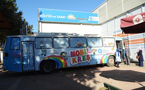 Antalya Büyükşehir, Kreşleri Çocukların Ayağına Götürüyor