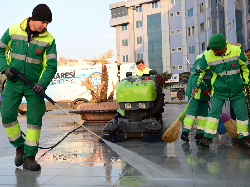 Karesi'nin Temizlik Ordusu Her Yerde