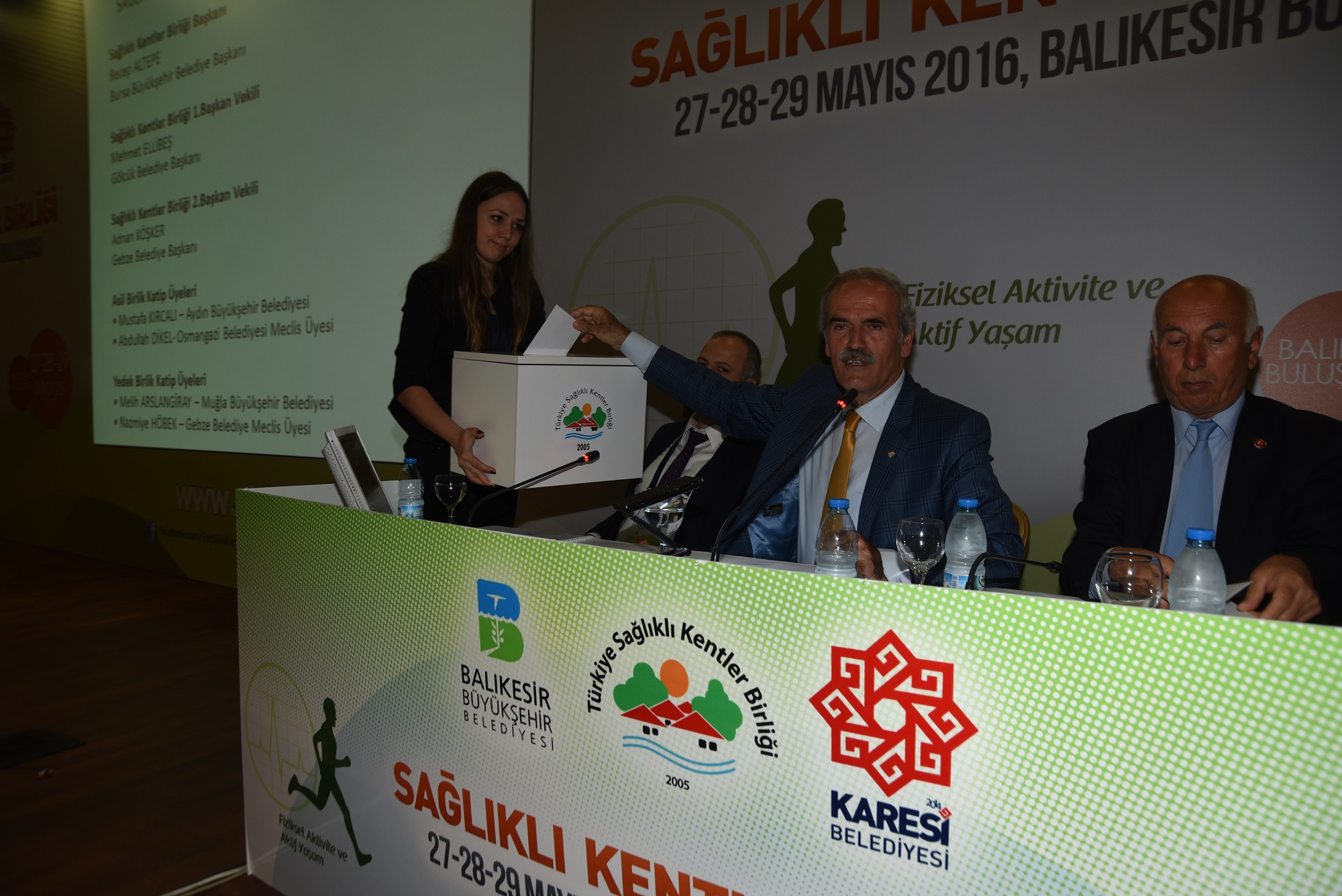 Başkan Altepe Güven Tazeledi