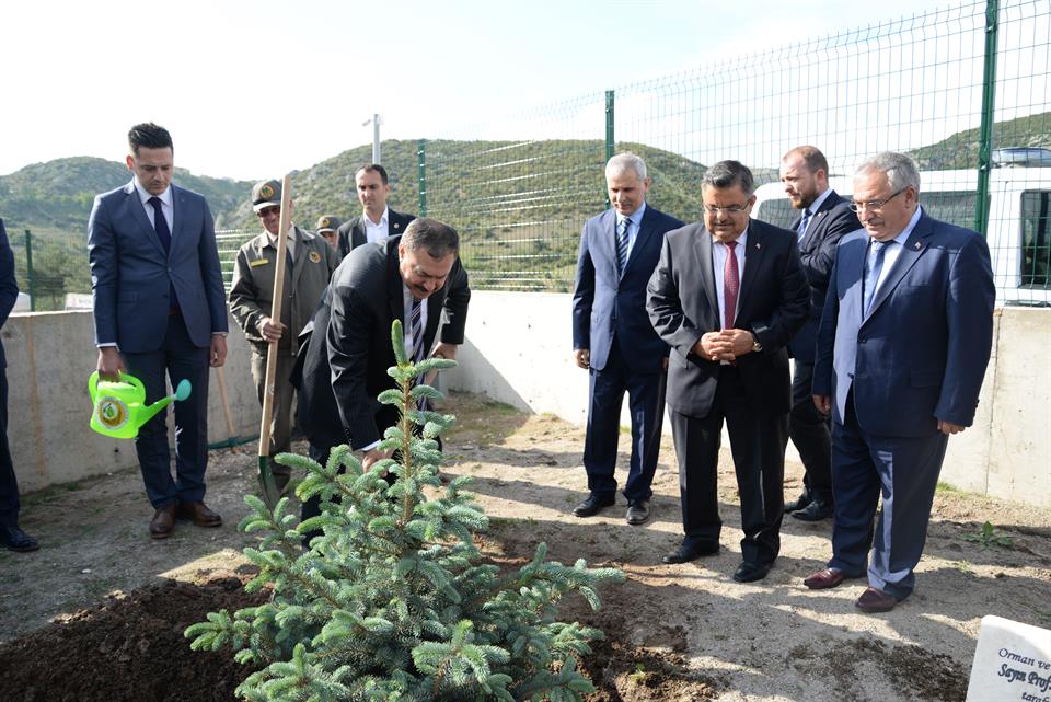 Bakanımız Prof. Dr. Veysel Eroğlu'nun Teşrifleriyle Sokak Hayvanları Tedavi Ve Rehabilitasyon Merkezini Hizmete Açtık