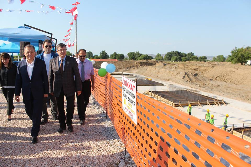 Gönen'e 80 Bin Kişilik Atıksu Arıtma Tesisi Kuruluyor