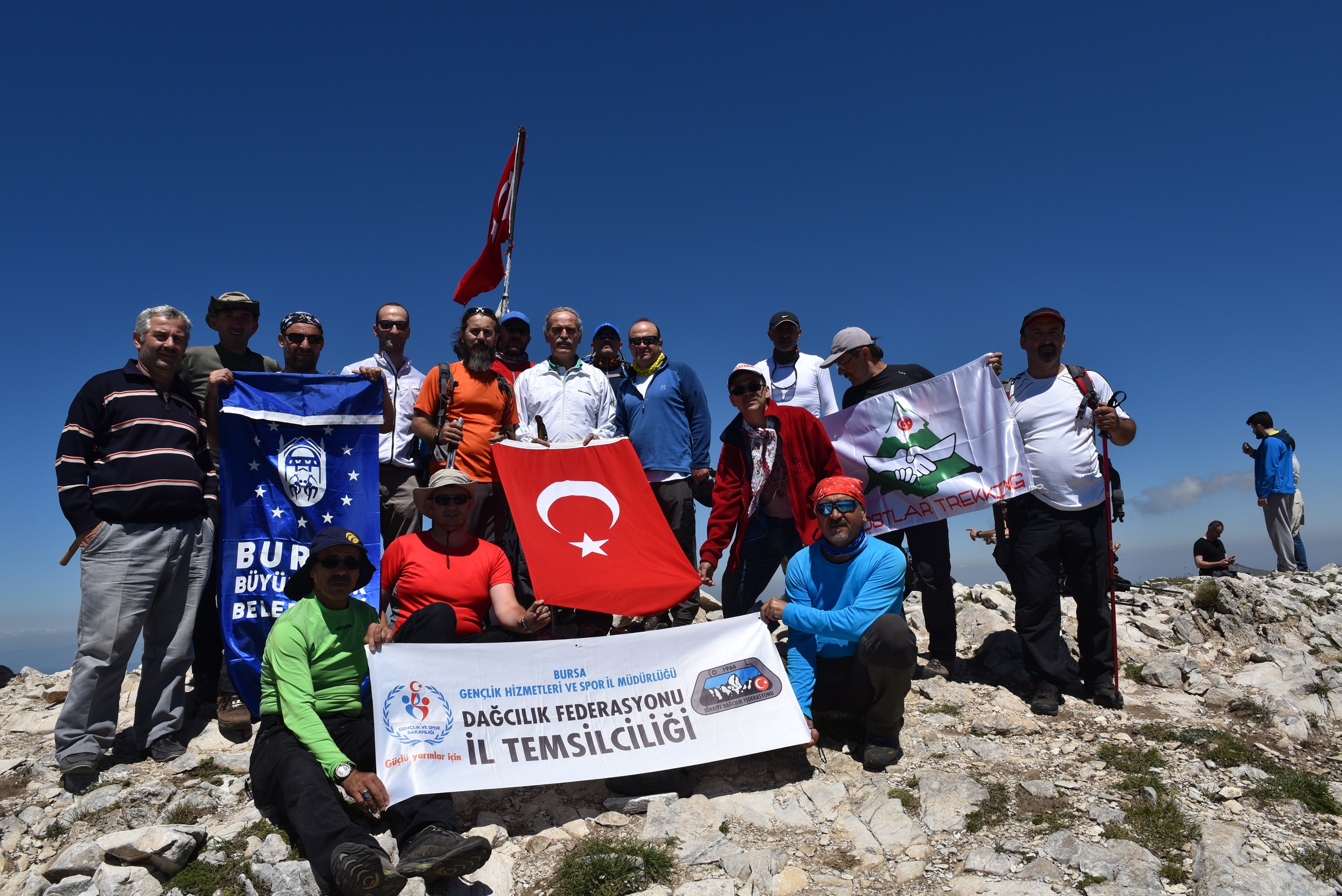 Başkan Altepe, Dağcılarla Uludağ´ı Arşınladı