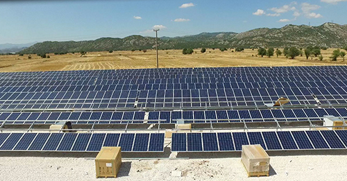 Güneş Enerji Santralinin Panelleri Takıldı