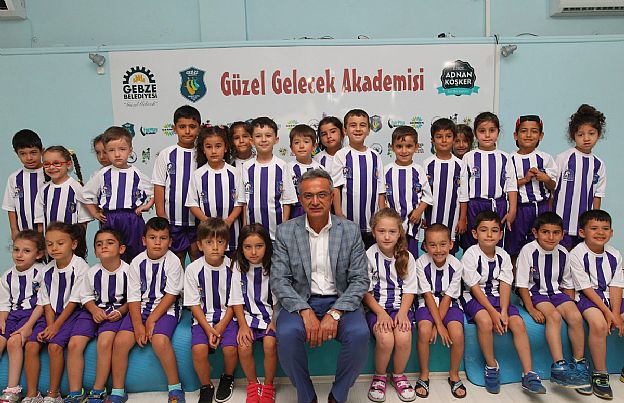 Güzel Gelecek´e Özel Ödül!
