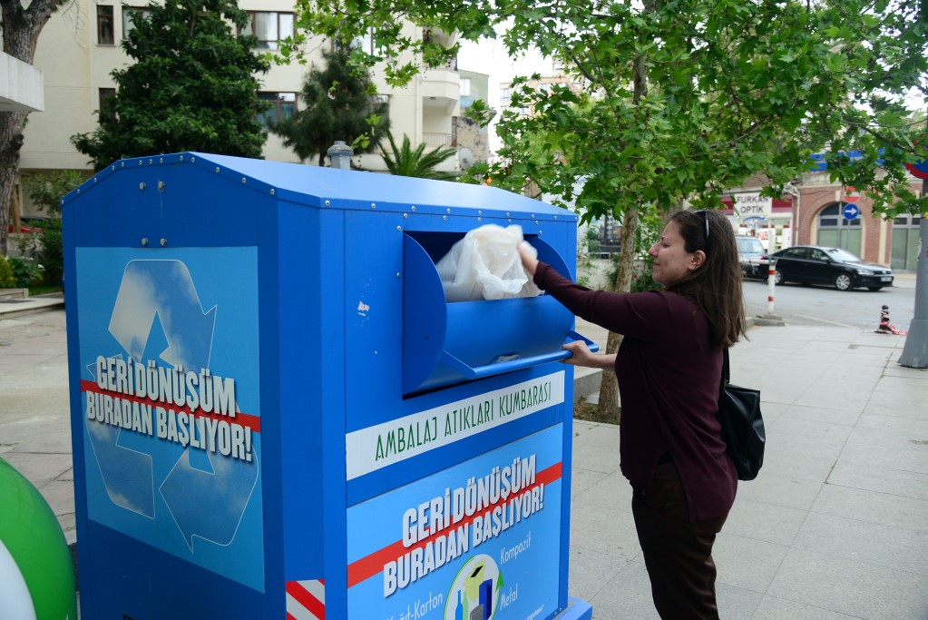 Atık Getirme Noktalarını Cebinize Kadar Getirdik