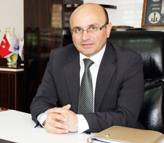 Oral’dan Kütüphane Müjdesi