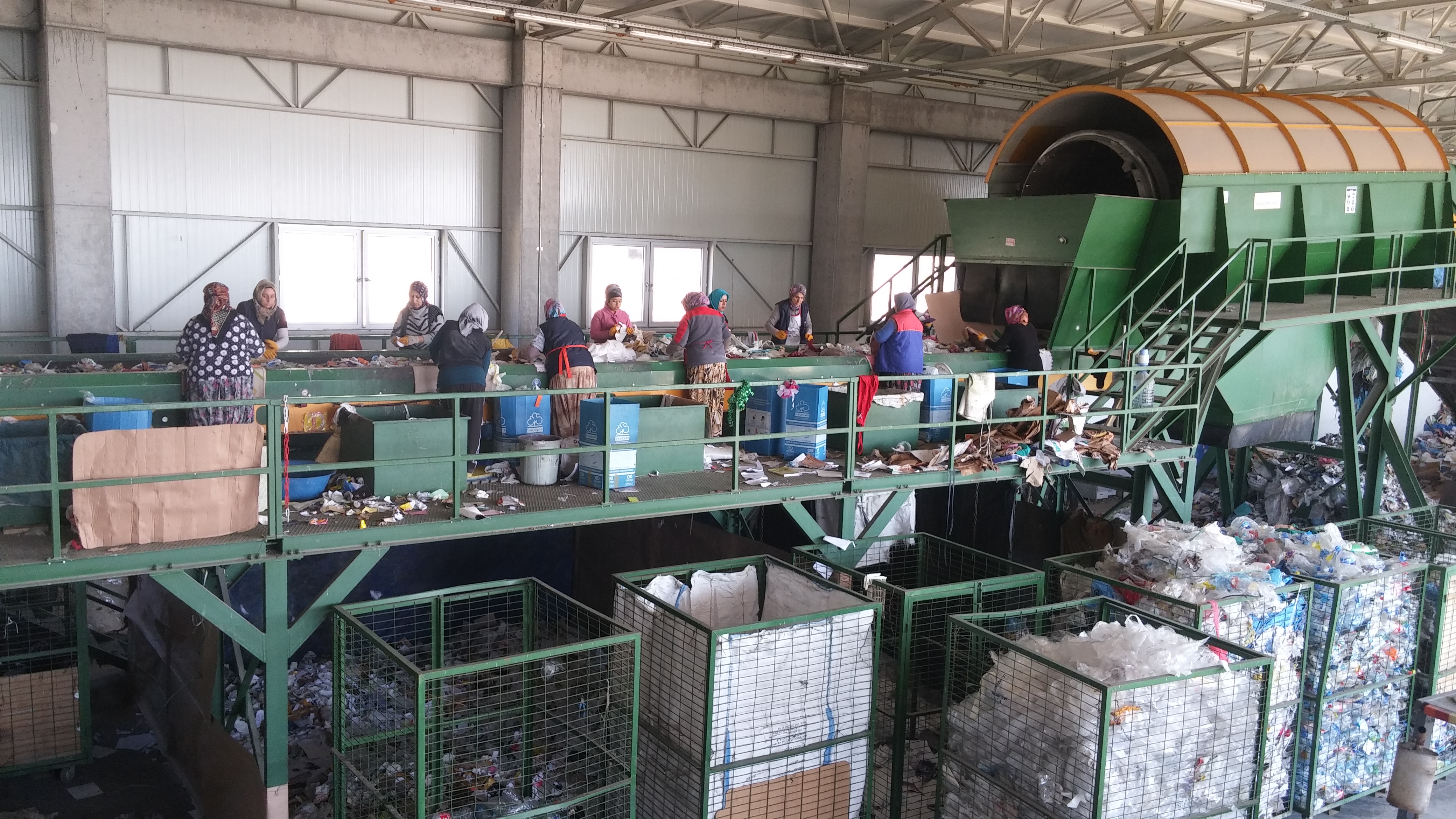 Büyükşehir Belediyesi Hergün 700 Ton Evsel Atığı Bertaraf Ediyor