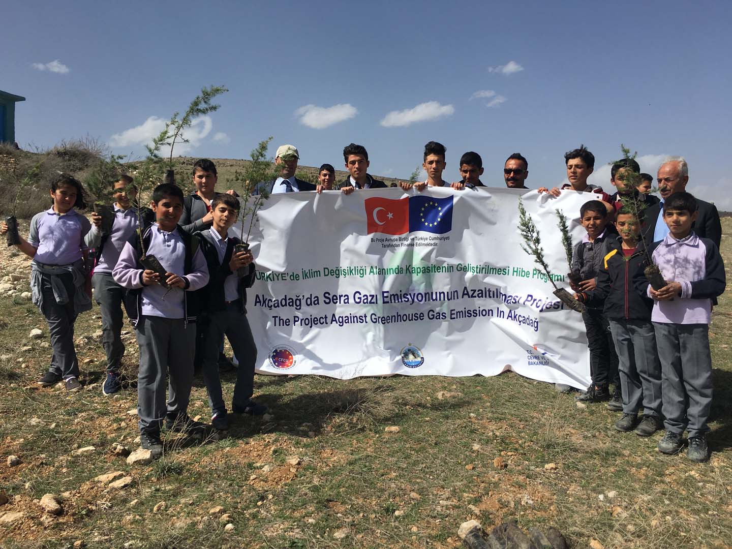 Akçadağ’da Ağaç Dikme Şenliği