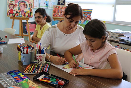 Engelli Çocuklar Yaz Spor Okulu'nda Yeteneklerini Geliştiriyor