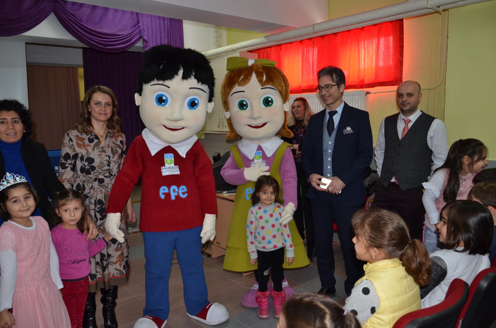 Çocuklara ve Velilere Çevre Eğitimi Verildi