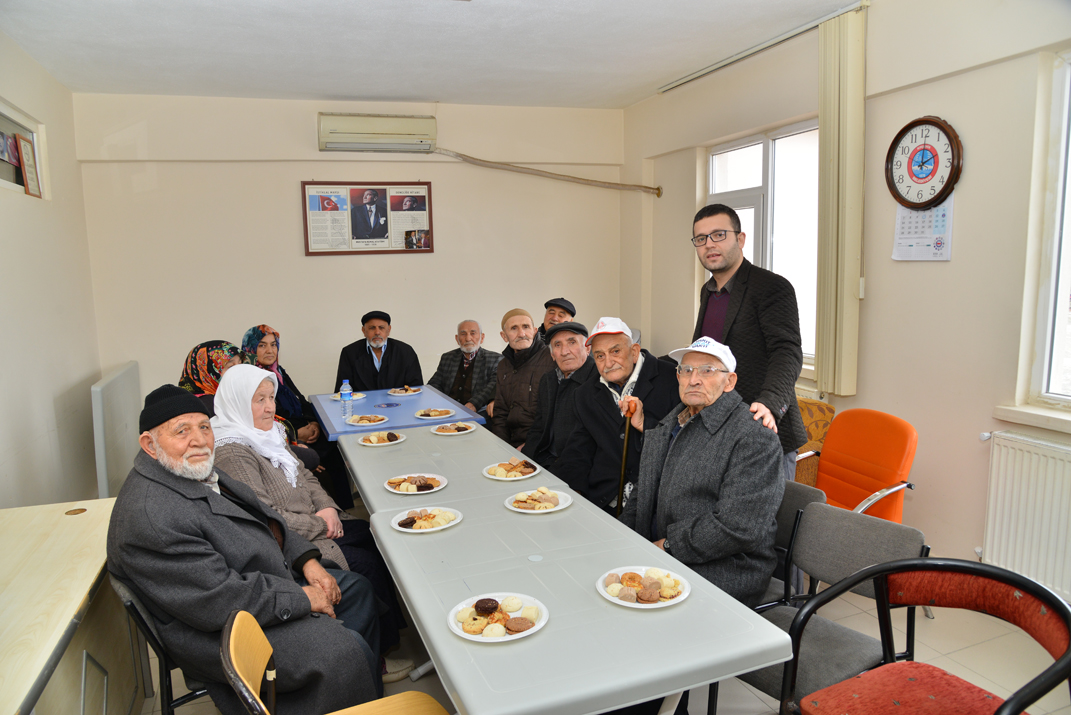 Huzur Evi Sakinleri, Sokak Hayvanları Rehabilitasyon Merkezini Ziyaret Etti