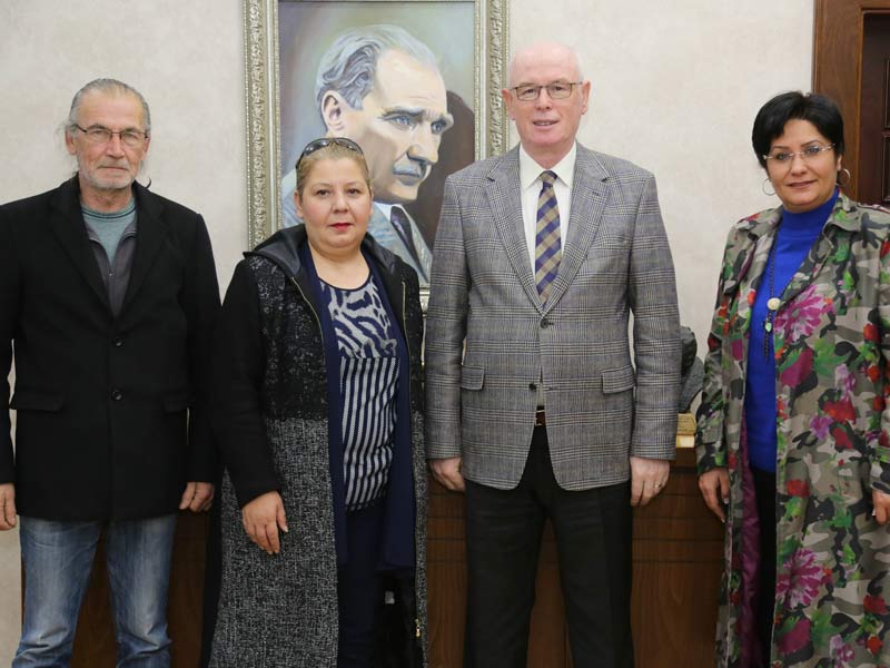 Eskişehir Hayvan Hakları Derneği, Odunpazarı Belediye Başkanı Kazım Kurt’u Ziyaret Etti.