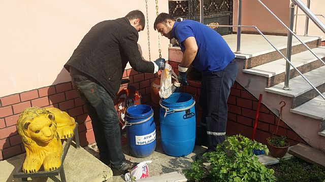 Gölcük’te Atık Yağlar Toplanıyor
