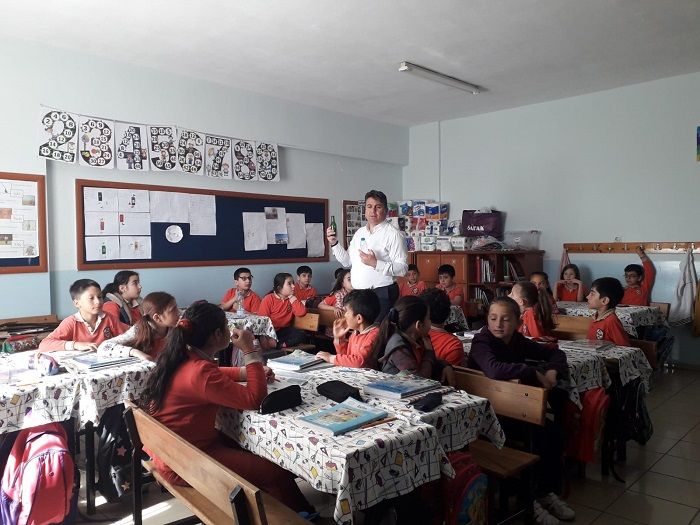 Körfez Belediyesi 1200 Öğrenciye Sıfır Atık Projesini Anlattı