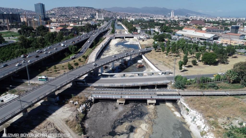 Derelerden 65 bin Ton Atık Çıkarıldı