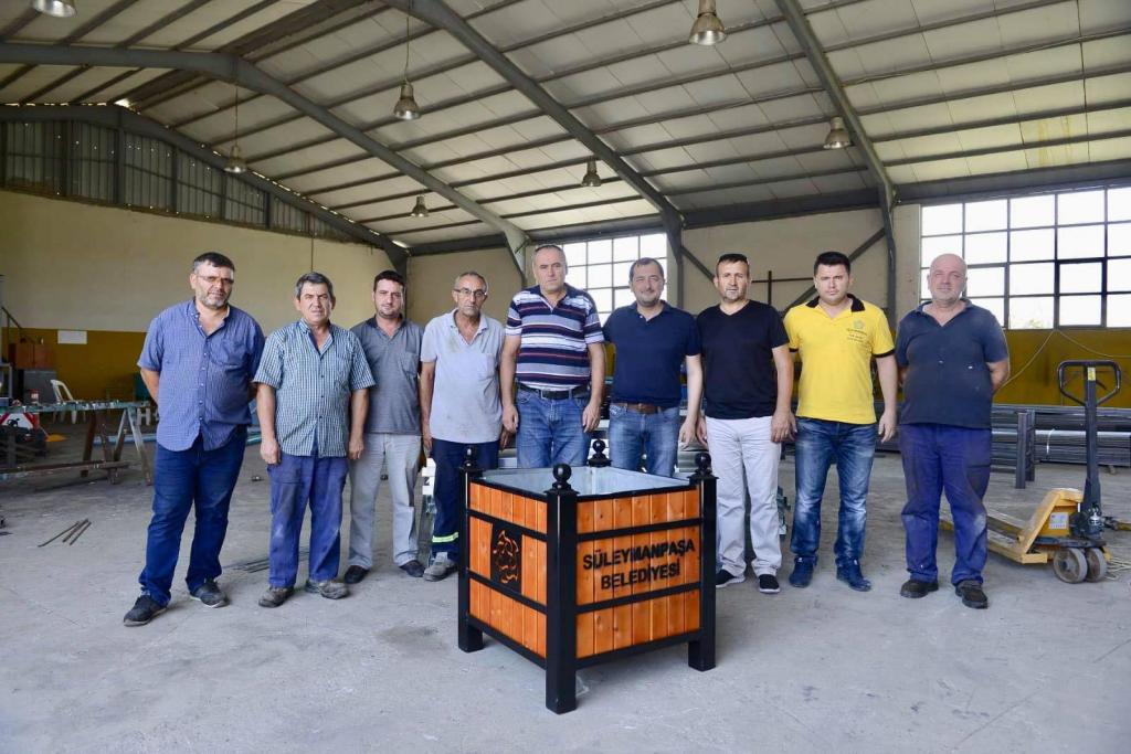 Süleymanpaşa Belediyesinden Yeni Meydana Ağaçlandırma Desteği