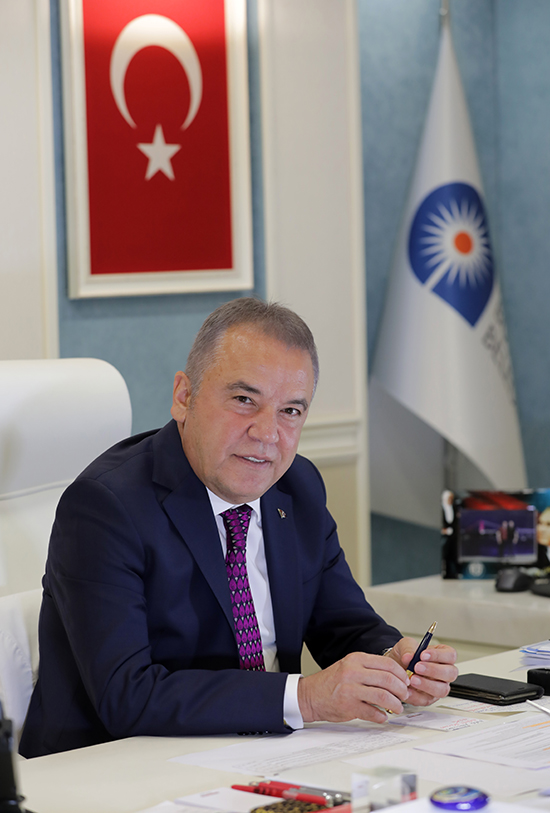 Başkan Böcek “Arıtma tesislerimiz mükemmel çalışıyor”