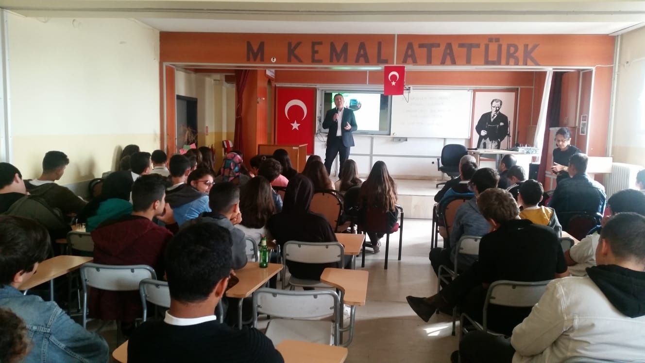´Sıfır Atık´ Eğitimleri Sürüyor
