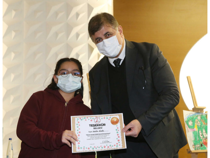 Karşıyaka Belediyesi’nden Hayvansever Çocuklara Ödül