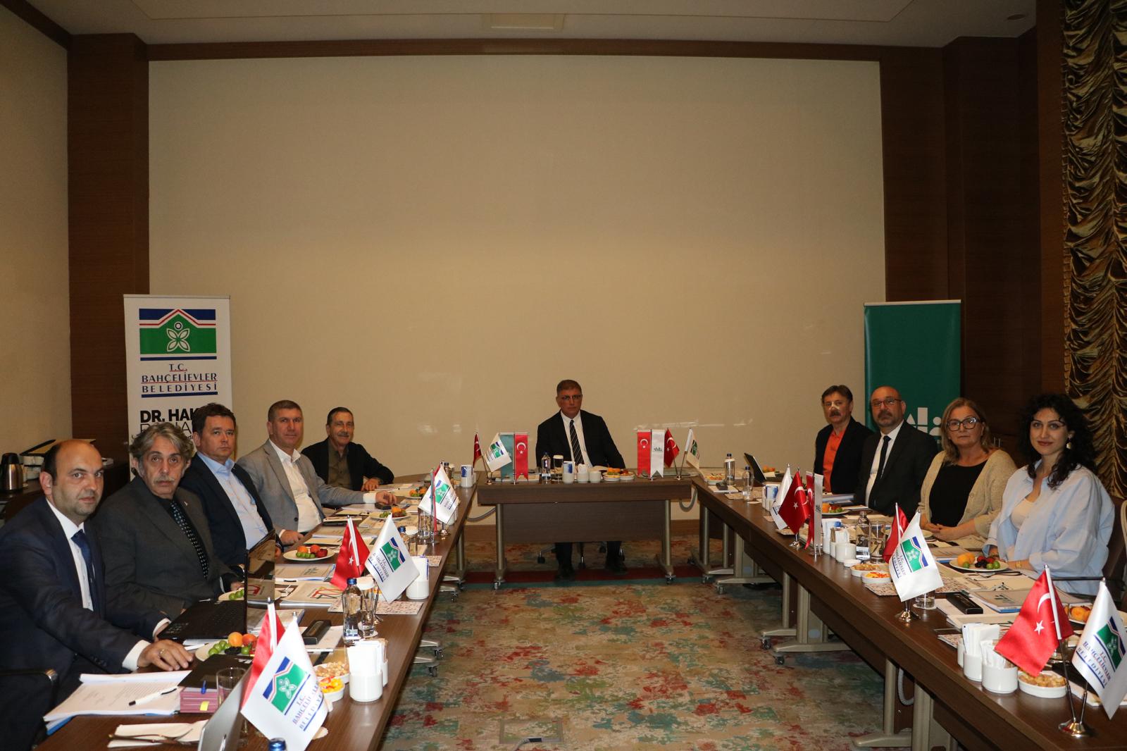 Mayıs Ayı Encümen Toplantısını Bahçelievler’de Gerçekleştirdik