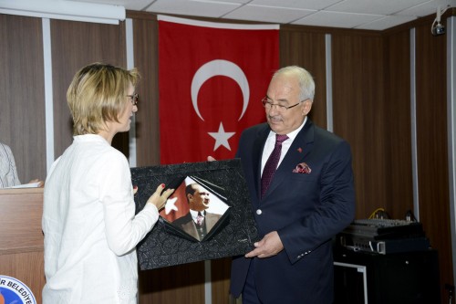 ALZHEIMER EGITIM KAMPI BASLADI (1)