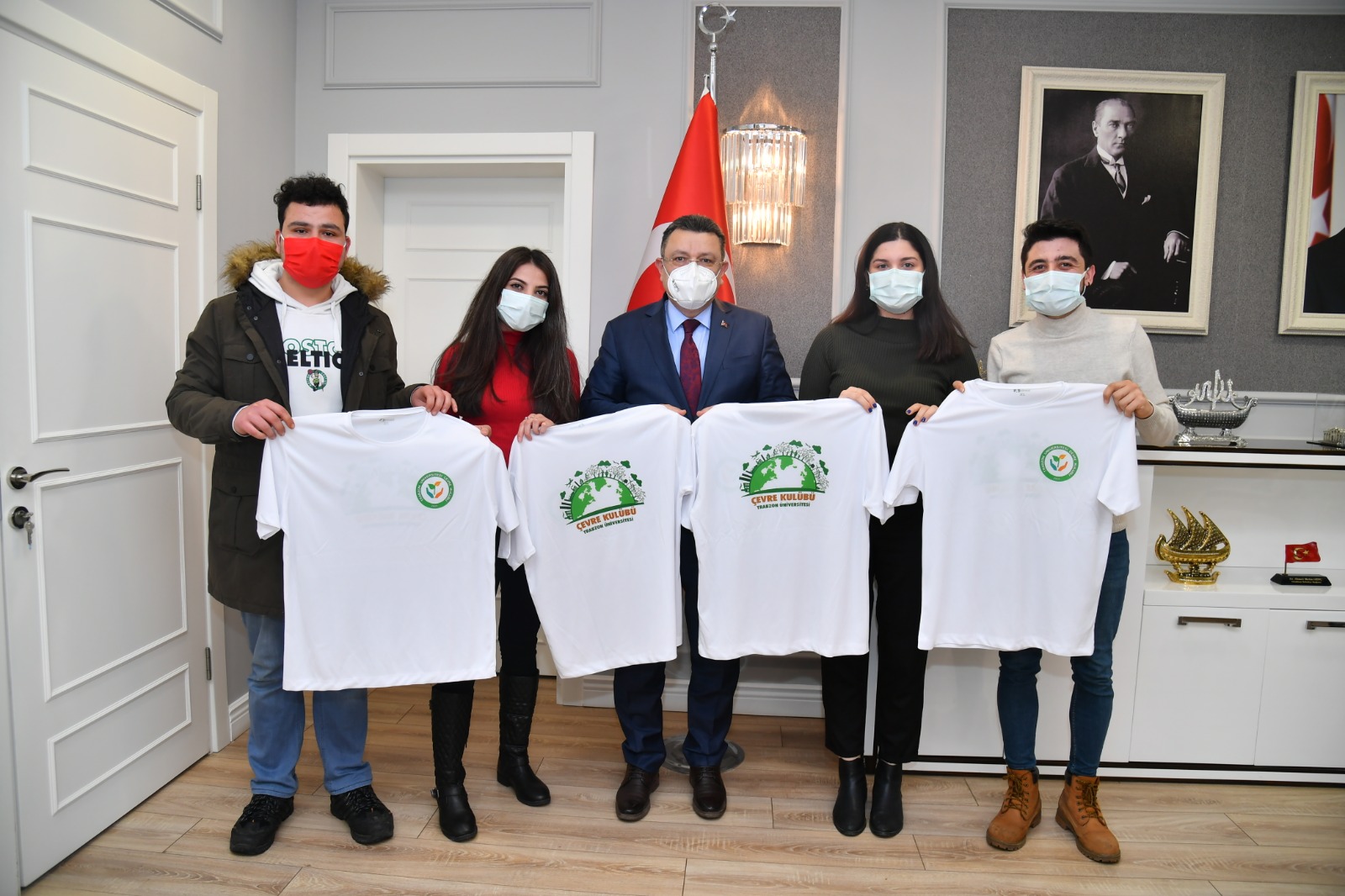 Çevreyi Temizlediler, Ödülleri Kazandılar!