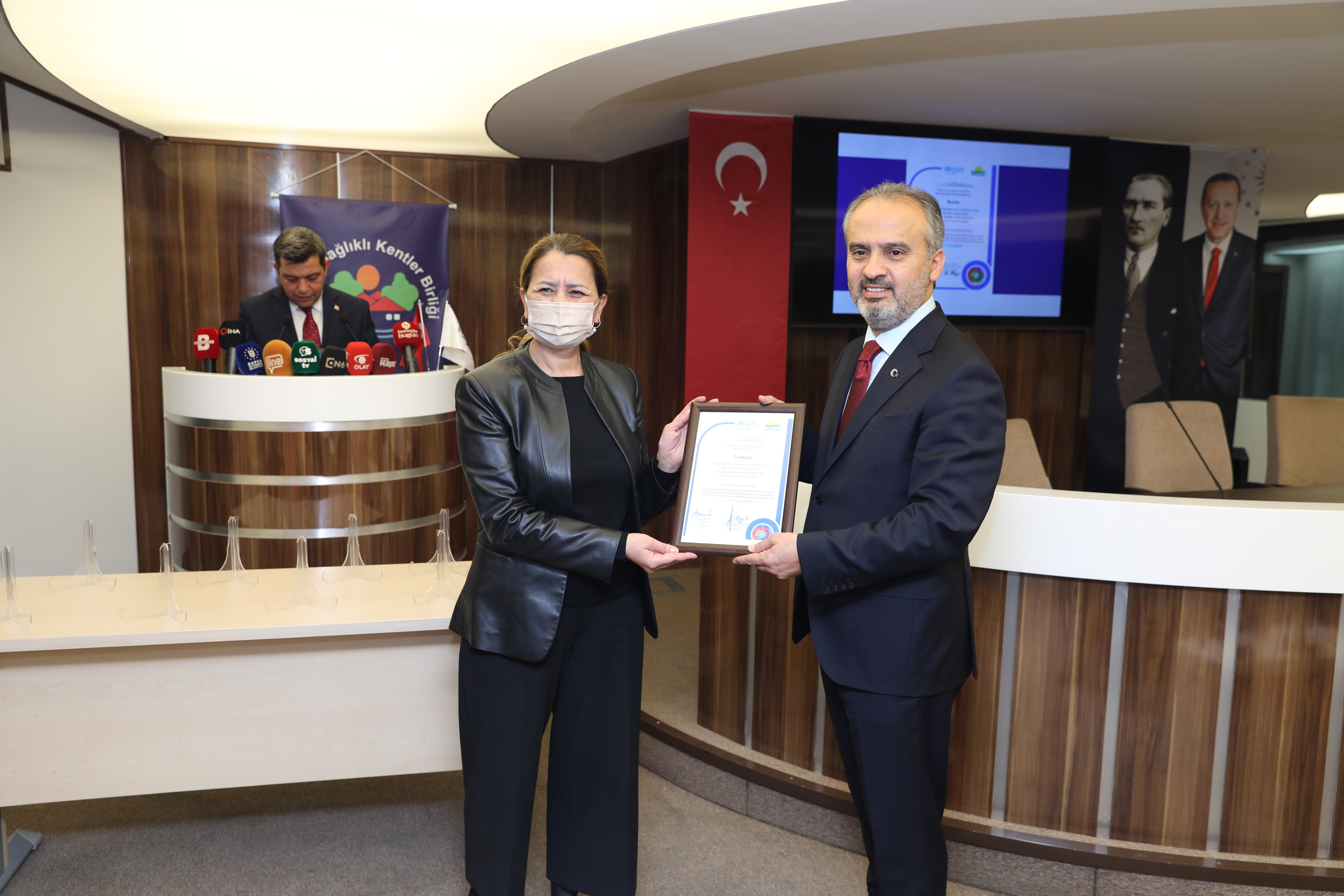Sağlık, Tüm Kentlerin Ana Gündemi