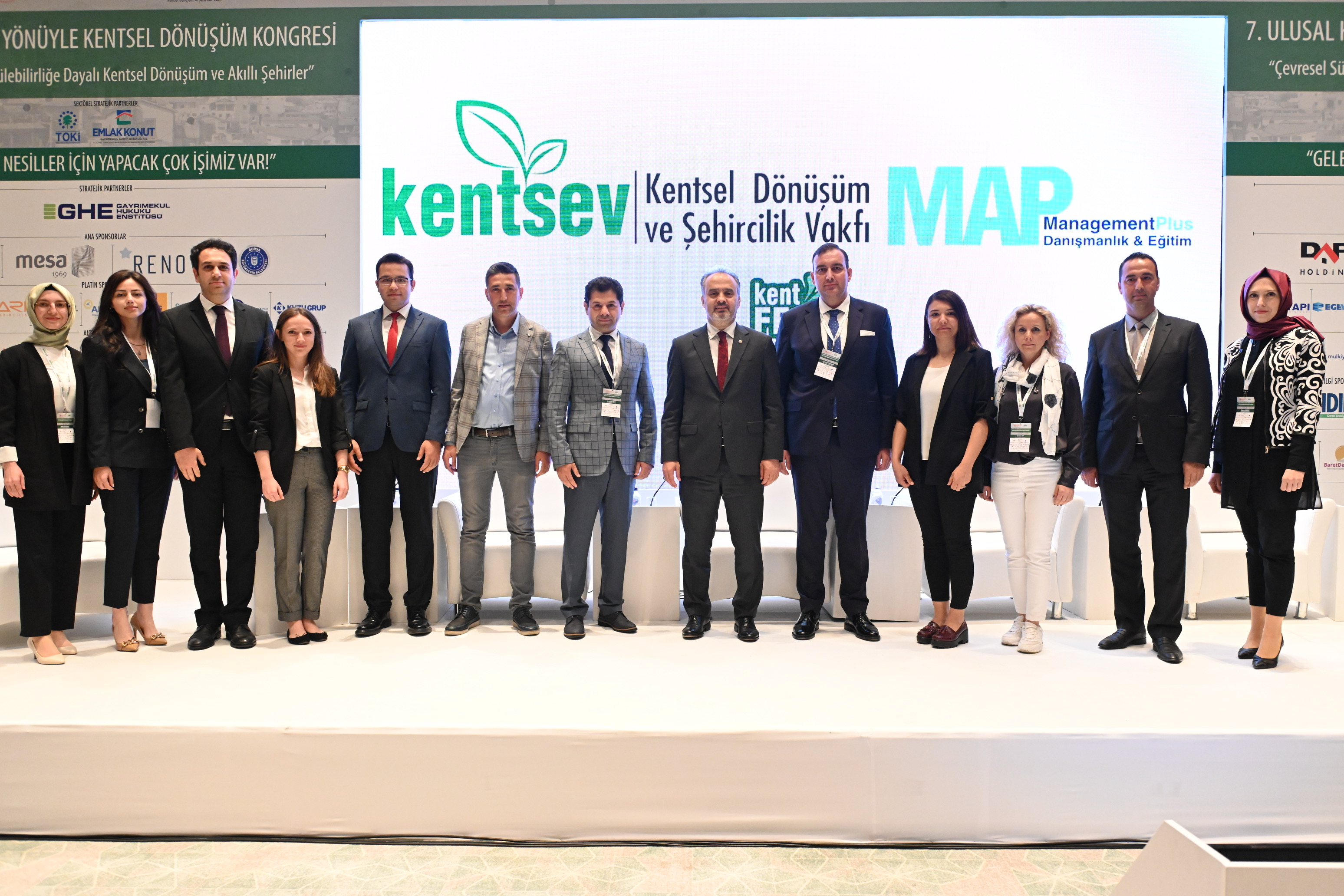 Büyükşehir Projelerine 3 Ödül