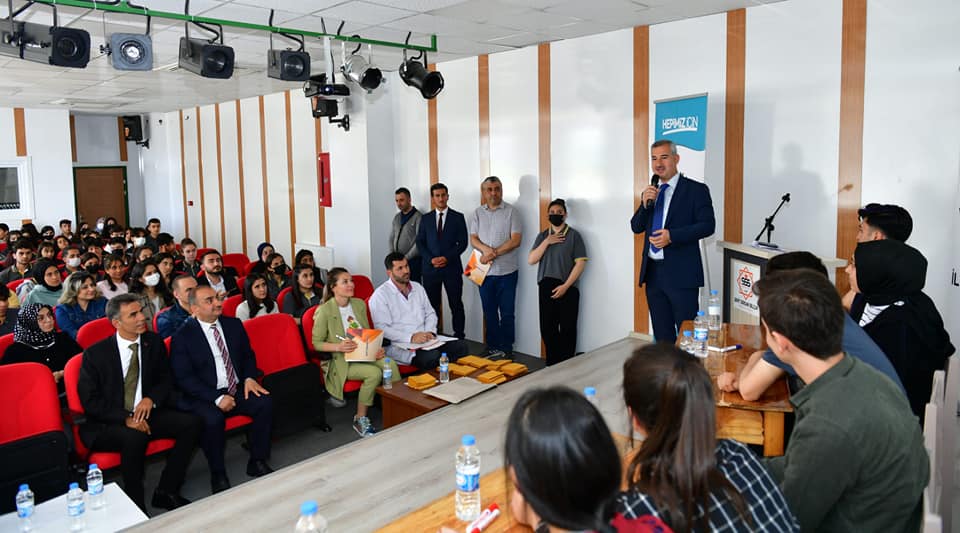 “Hayatımızın Merkezine Sıfır Atık Bilincini Yerleştirmeliyiz”