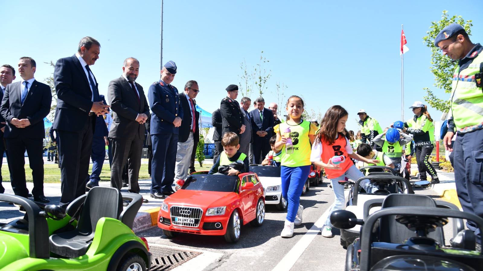 Saygılı Ve Bilinçli Nesiller İşte Bu Parkta Yetişiyor