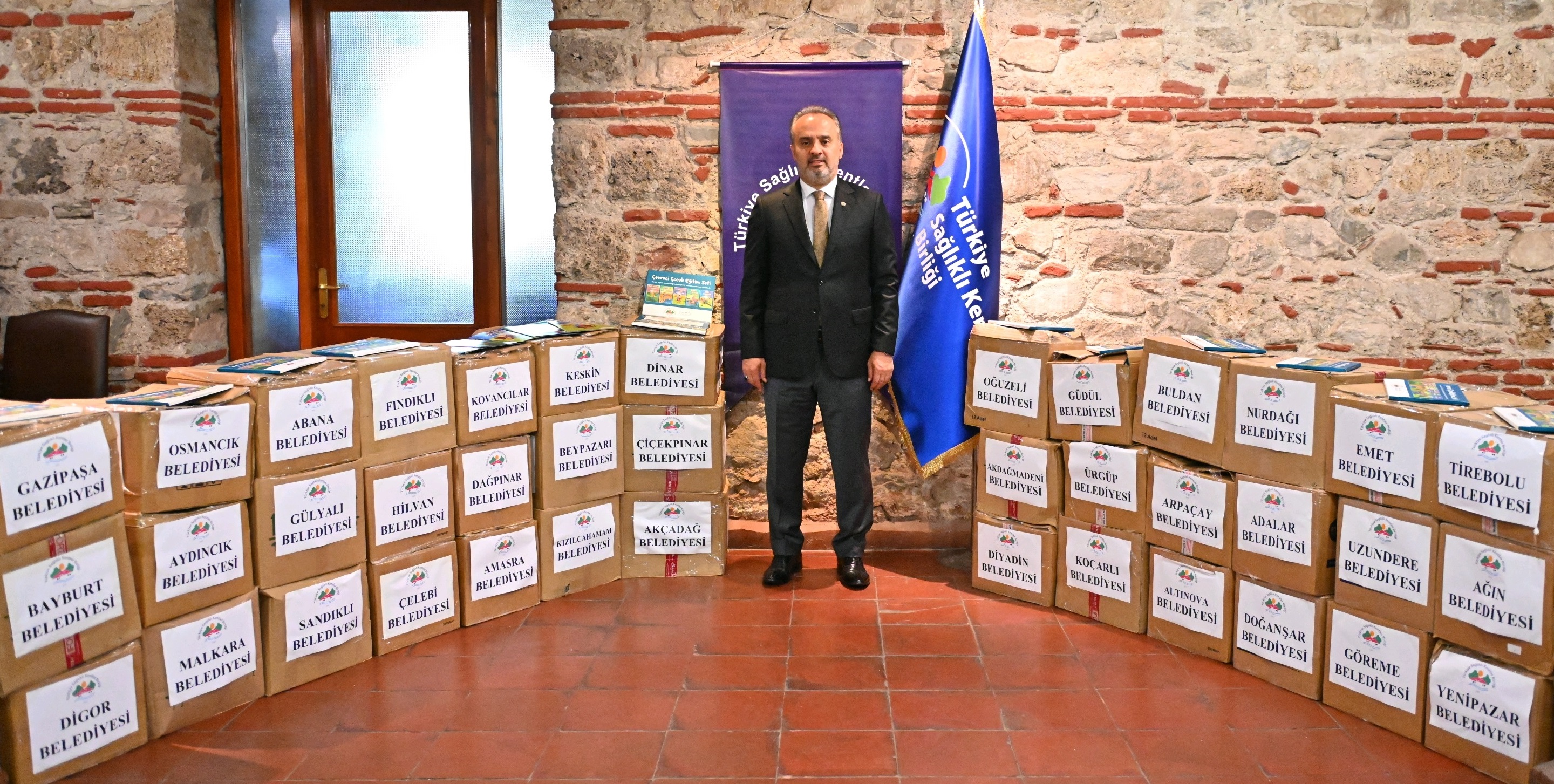 Türkiye Sağlıklı Kentler Birliğinden Çocuklara Çevreci Kitap